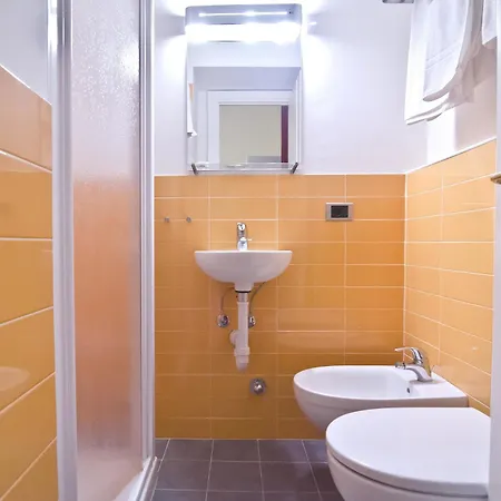 בית הארחה Arcobaleno 2*